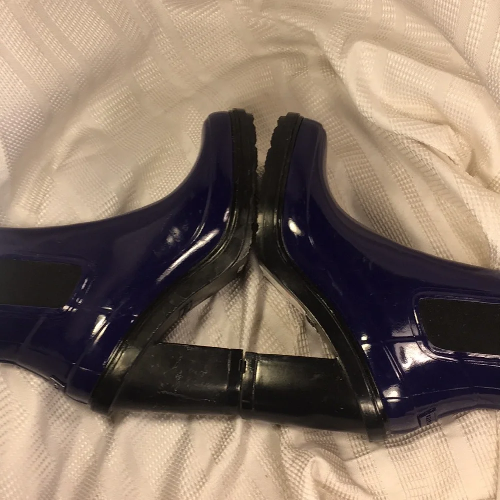 NWT RARE Hunter ankle 3”heel boots, tried on